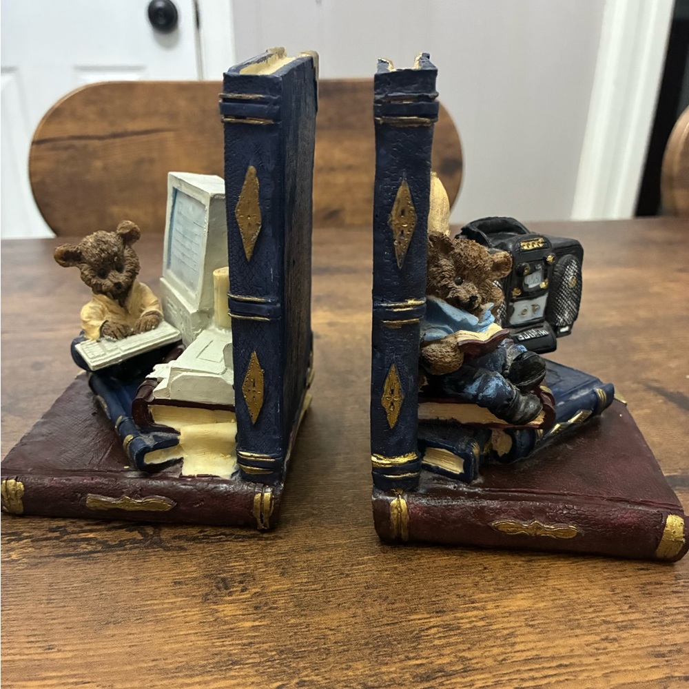 Vintage Bear Themed Bookends